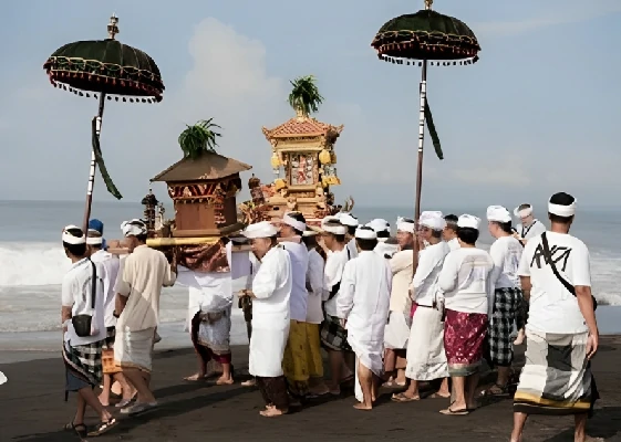 Upacara Melasti di Bali untuk Pembersihan Diri Asal Usul Upacara Melasti di Bali
