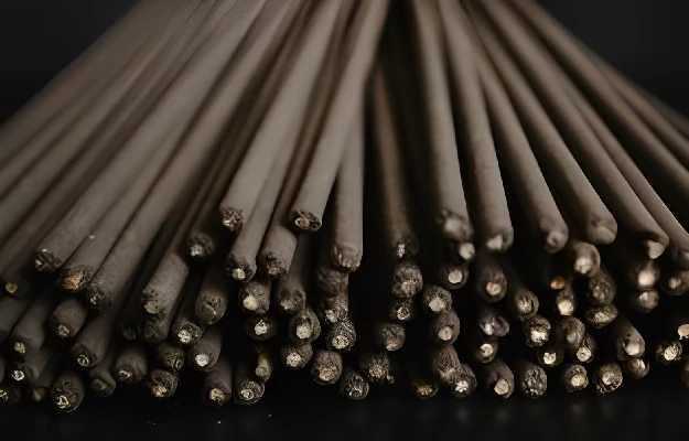 Begini Proses Pembuatan Dupa: Sarana Upacara Umat Hindu Proses Pembuatan Dupa Untuk Sarana Persembahyangan