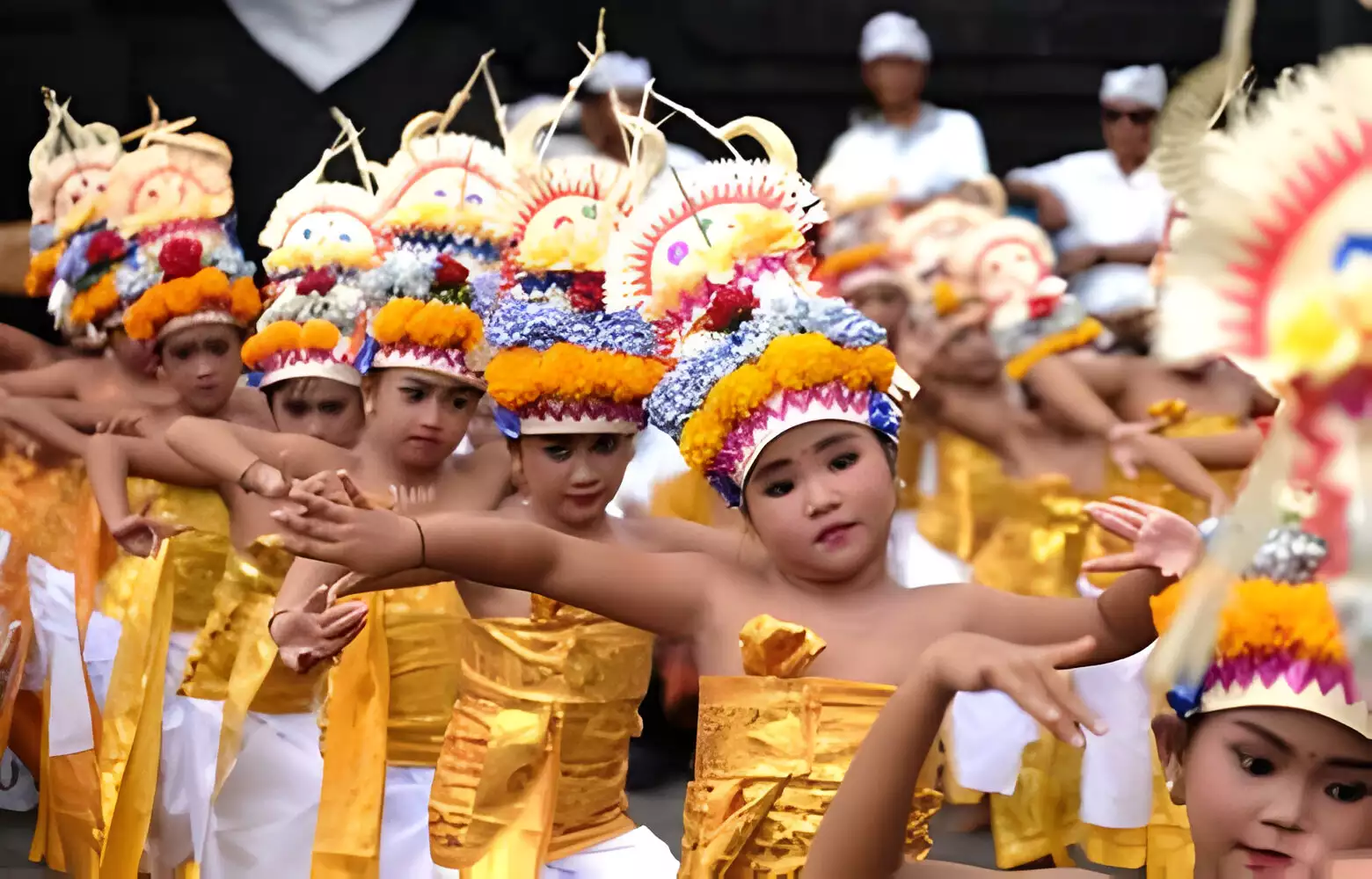 Tari Sakral di Bali: Berikut Makna dan Fungsi Tari Rejang Dewa di Bali