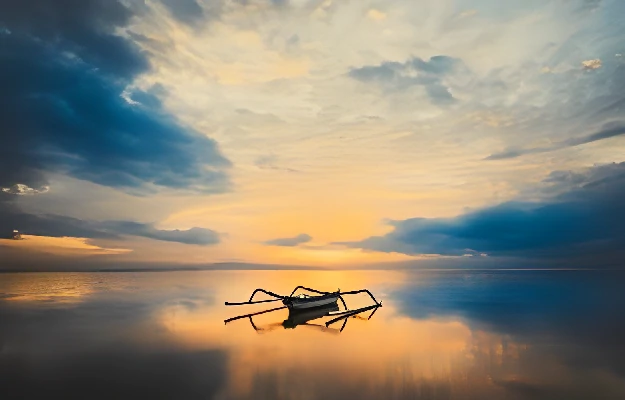 Pesona Pantai yang indah di Bali