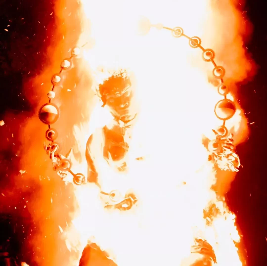 Berikut 5 Alasan Kenapa Ogoh-Ogoh Dibakar Setelah Diarak Keliling? Pralina ogoh ogoh Laliaran Br. Gemeh 1 edited