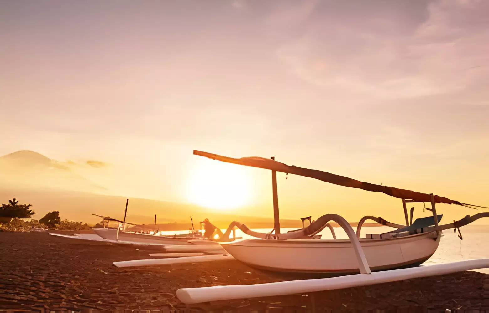 Menjelajahi Keindahan Wisata Pantai Amed di Karangasem, Bali